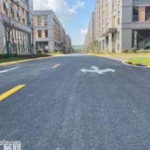 现房厂房，单价2千7，首付三成，50年产权，面积3000到8