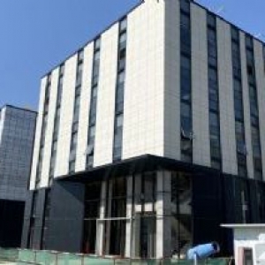 开发商直接销售 50年产权 纯一楼和